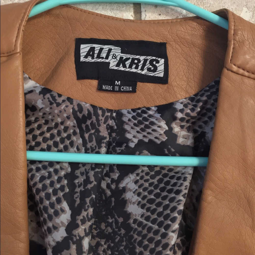 Light Brown Fall Jacket! - Picture 3 of 7